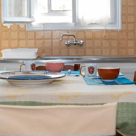 Blefouti At Blefouti