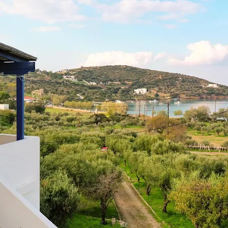 Blefouti At Blefouti * Parthenion (Leros)