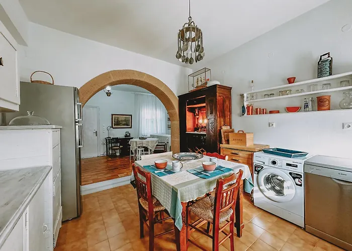 Blefouti At Blefouti 펜션